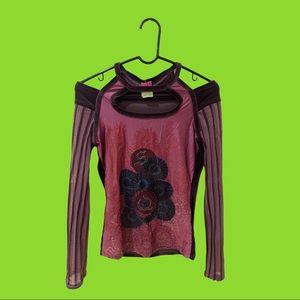 Save the Queen, Unique purple long sleeve